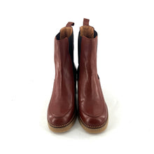 Load image into Gallery viewer, Chelsea Boots Talon Trotteur Semelle Crêpe en Cuir Camel
