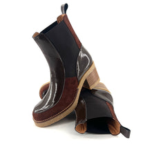 Load image into Gallery viewer, Boots Élastiqué Talon Trotteur Semelle Crêpe Bi-Matière Rouille
