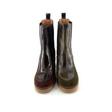 Load image into Gallery viewer, Boots Élastiqué Talon Trotteur Semelle Crêpe Bi-Matière Rouille

