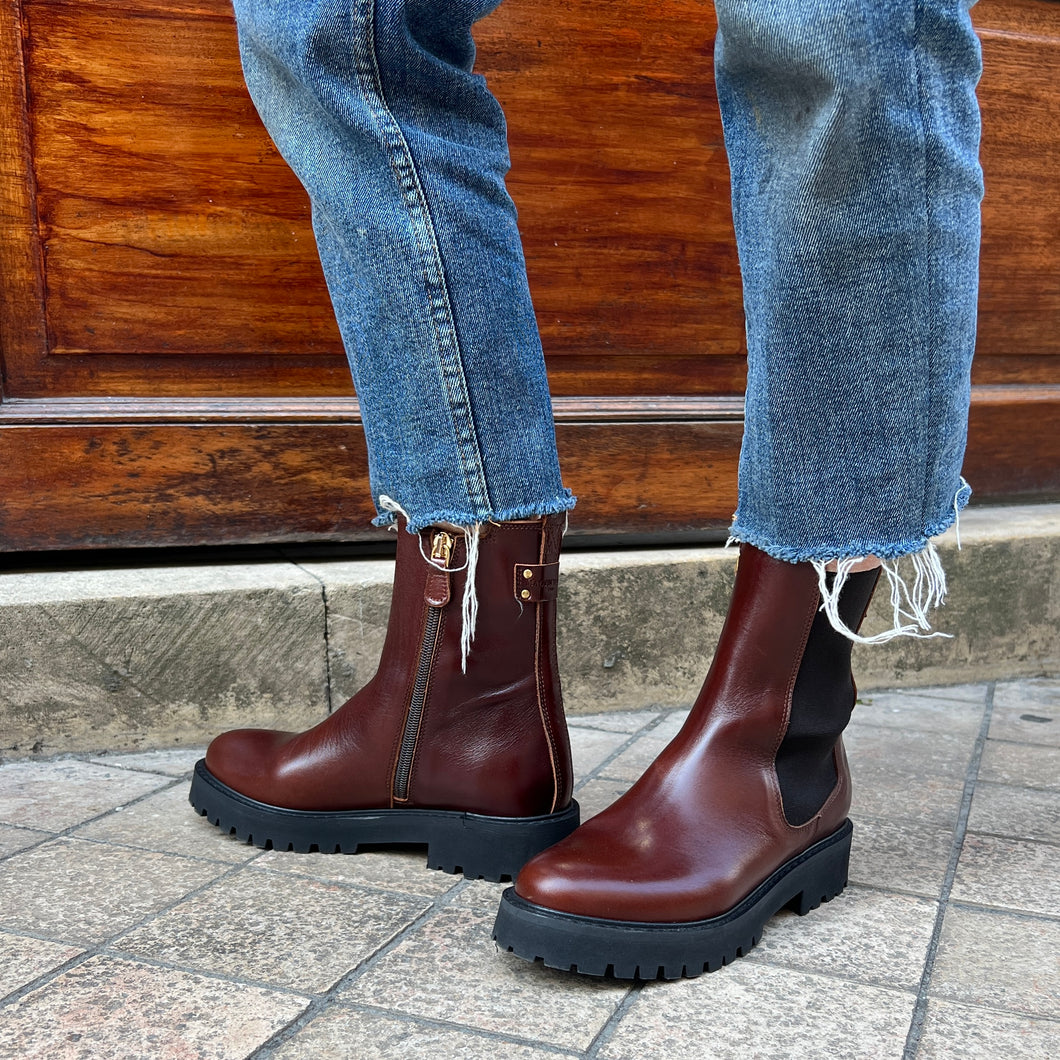 Boots Semelle Crantée JOYCE en Cuir Glacé Whisky