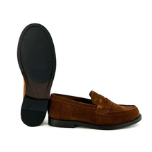 Load image into Gallery viewer, Mocassin en Daim Cognac
