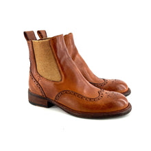 Charger l'image dans la galerie, Chelsea Boots Bout Fleuri en Cuir Cognac
