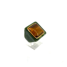 Load image into Gallery viewer, Large Bague Carrée en Acétate Verte et Cabochon Oeil de Tigre
