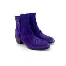 Load image into Gallery viewer, Boots Tiag Talon Trotteur en Cuir en Croûte Violet
