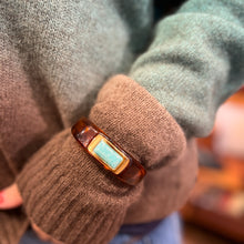Load image into Gallery viewer, Jonc en Acétate Tortoise Cabochon Amazonite

