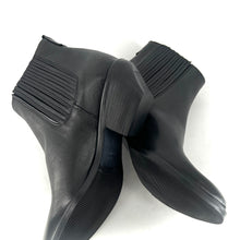 Load image into Gallery viewer, Boots Tiag Élastiquée en Cuir Noir

