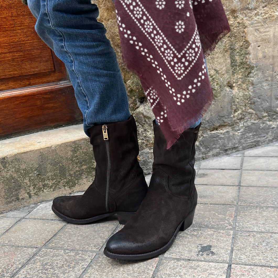 Boots Tiag Zippé Intérieur Tige Haute en Daim Marron