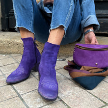 Load image into Gallery viewer, Boots Tiag Talon Trotteur en Cuir en Croûte Violet
