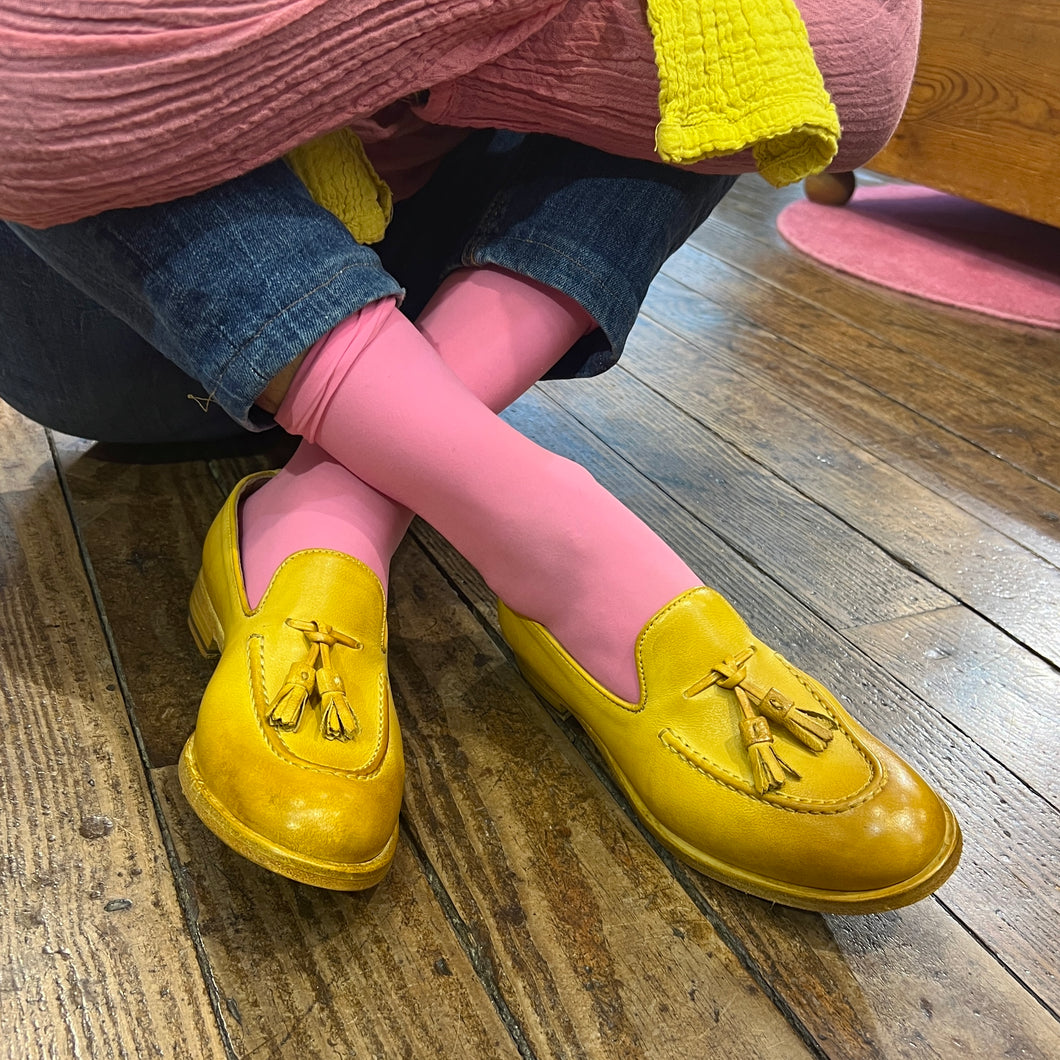 Mocassin à Pompons en Cuir Jaune