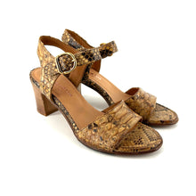 Charger l'image dans la galerie, Sandale à Talon en Python Beige
