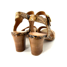 Charger l'image dans la galerie, Sandale à Talon en Python Beige
