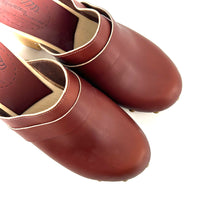 Charger l'image dans la galerie, Sabot en Cuir Tannage Végétal Camel
