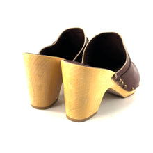 Charger l'image dans la galerie, Sabot en Cuir Tannage Végétal Camel
