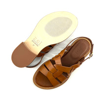 Charger l'image dans la galerie, Sandale en Cuir Camel
