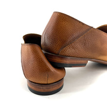 Load image into Gallery viewer, Mocassin Ultra Souple en Cuir Grainé Camel
