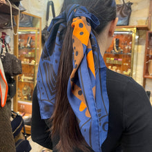 Load image into Gallery viewer, Carré de Soie CHETTHA &amp; PALMS Blue
