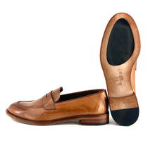 Charger l'image dans la galerie, Mocassin en Cuir Camel
