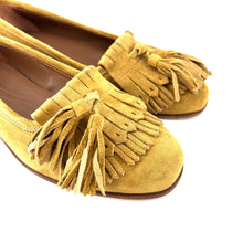 Load image into Gallery viewer, Mocassin Pompons et Patte Frangée en Daim Sable
