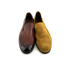 Load image into Gallery viewer, Mocassin Ultra Souple en Cuir Cognac
