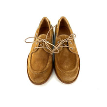 Load image into Gallery viewer, Derby "Chaussure Bateau" en Daim Sable
