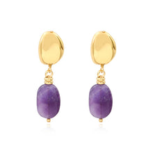 Load image into Gallery viewer, Boucle d&#39;Oreille à Clips LOULOU en Métal Doré et Améthyste
