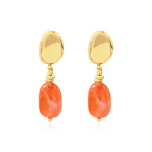 Charger l&#39;image dans la galerie, Boucle d&#39;Oreille à Clips LOULOU en Métal Doré et Cornaline
