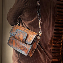 Charger l&#39;image dans la galerie, Sac LE MISHKA SUZETTE Imprimé Serpent
