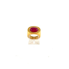 Charger l&#39;image dans la galerie, Large Bague Ovale en Plaqué Or et Cabochon Rose/Bordeaux
