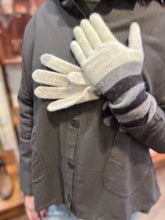 Charger l&#39;image dans la galerie, Longs Gants en Laine et Cachemire Blanc Cassé
