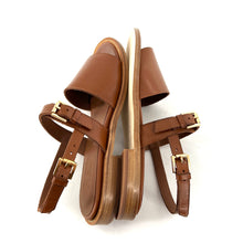 Load image into Gallery viewer, Sandale Double Bride en Cuir Camel
