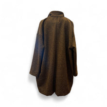 Load image into Gallery viewer, Manteau MILA en Laine Chevron Marron
