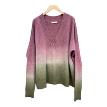 Charger l'image dans la galerie, Pull en V Tie &amp; Dye Smoke Plum / Emerald 100% Laine de Yak
