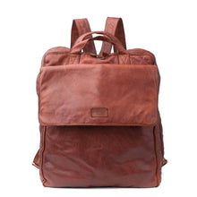 Load image into Gallery viewer, Sac à Dos en Cuir Camel
