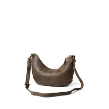 Charger l'image dans la galerie, Sac Porté Épaule et Bandoulière Format Banane en Cuir Lavé Kaki
