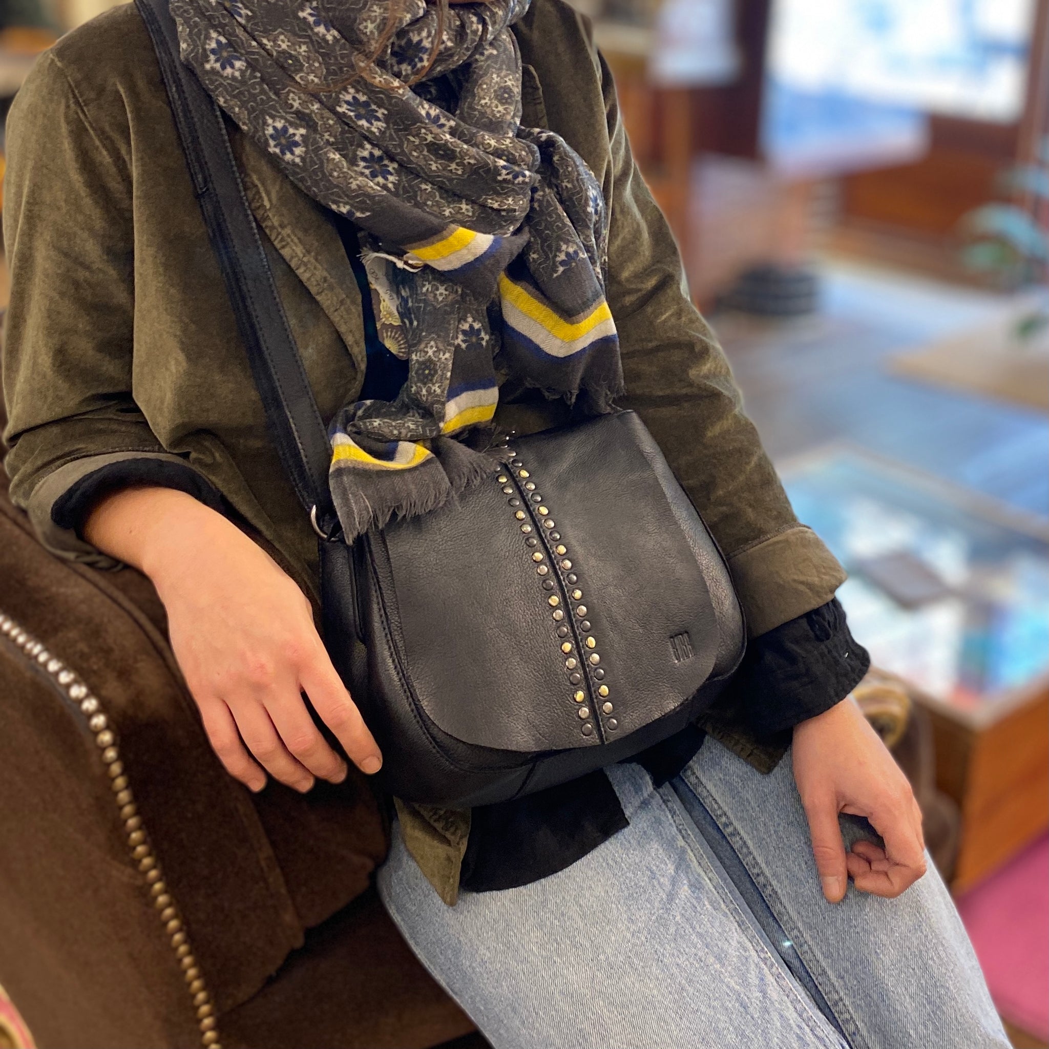 à Dos Sac Cuir Clouté Femme Sac Bandoulière Rabat Clouté En Cuir