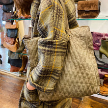 Charger l&#39;image dans la galerie, Sac SQUARE en Cuir Muddy Stone
