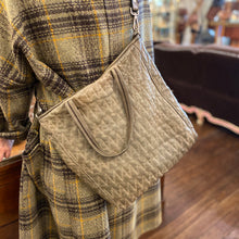 Charger l&#39;image dans la galerie, Sac SQUARE en Cuir Muddy Stone
