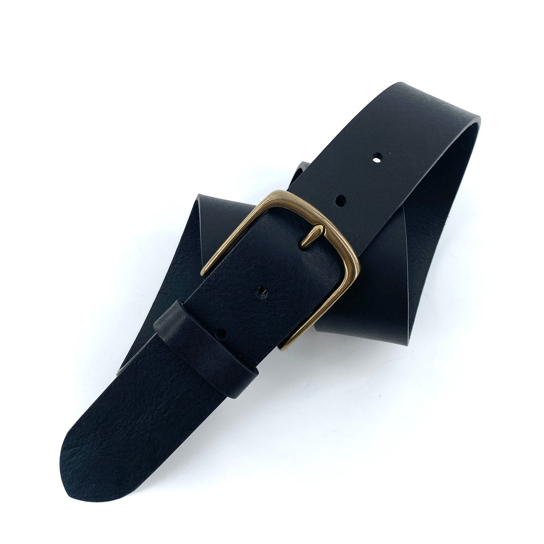 Ceinture en Cuir Cognac Boucle Finition Vieil Or